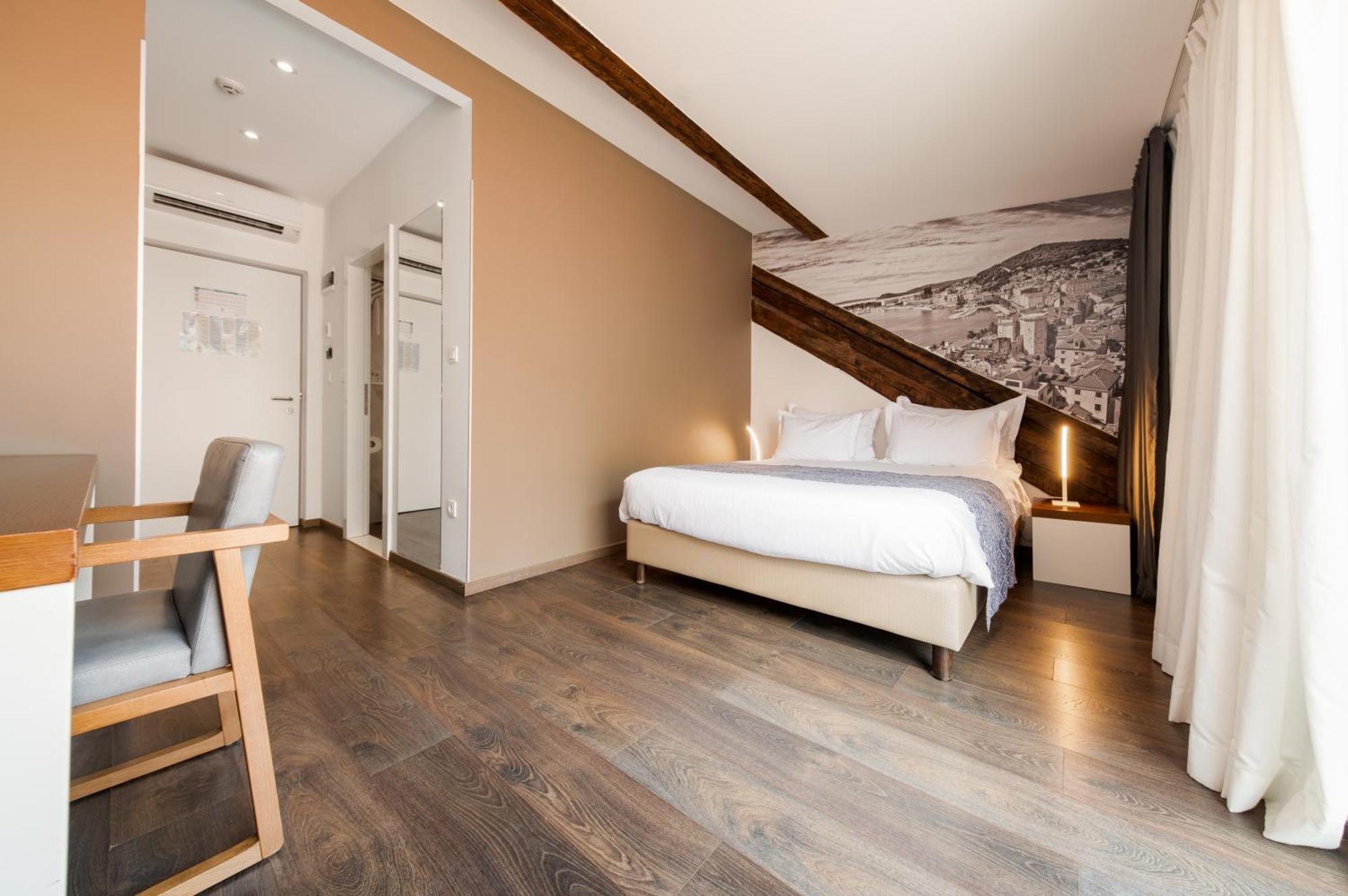 Azur Palace Luxury Rooms Split Ngoại thất bức ảnh